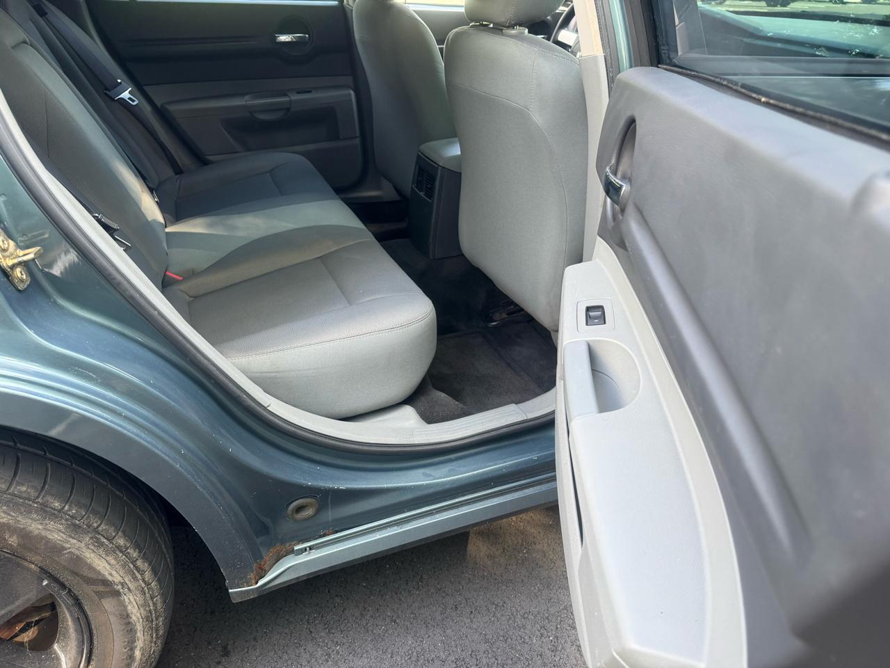 Dodge Magnum SXT 2005