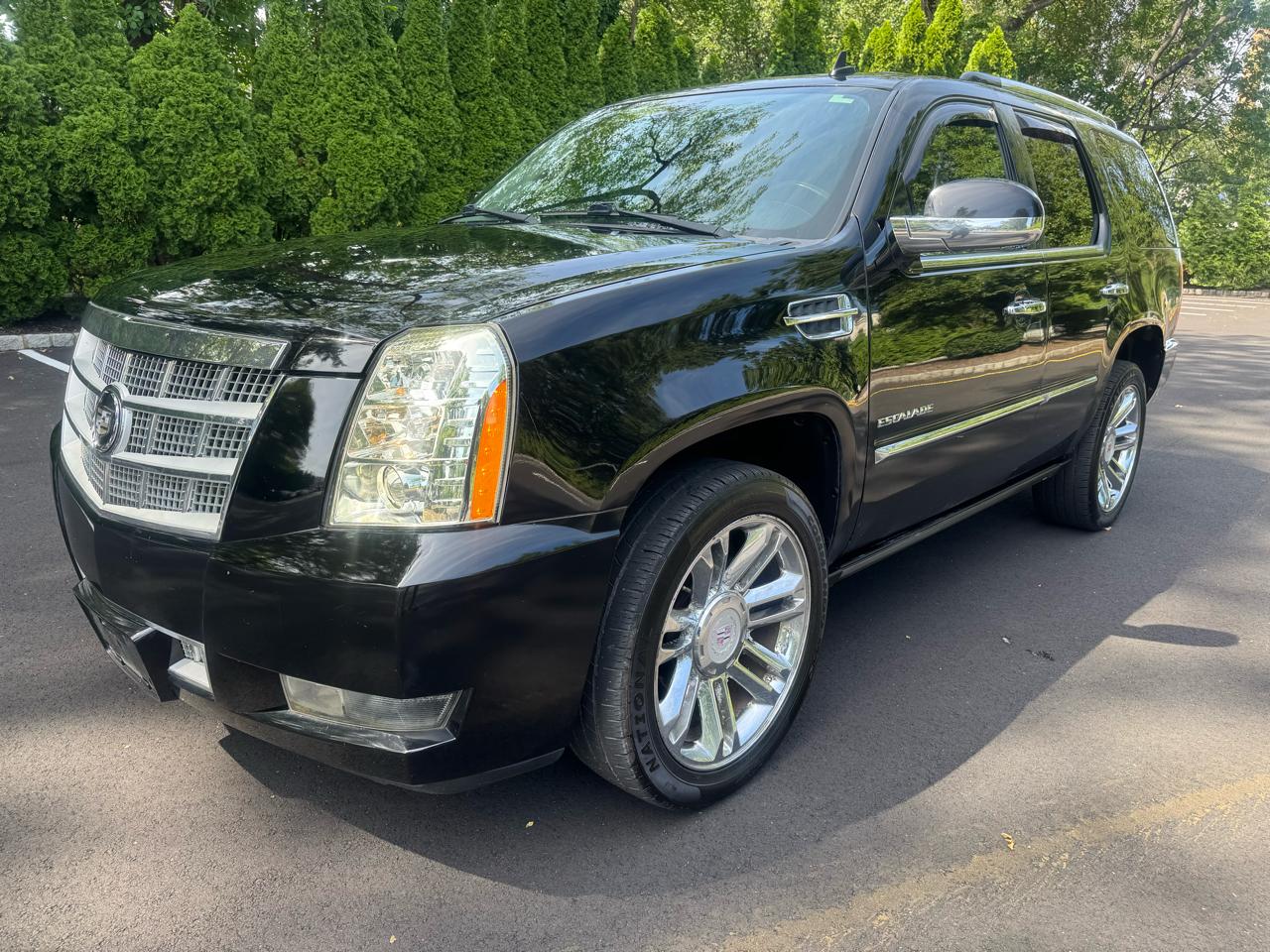 Cadillac Escalade AWD Platinum 2012