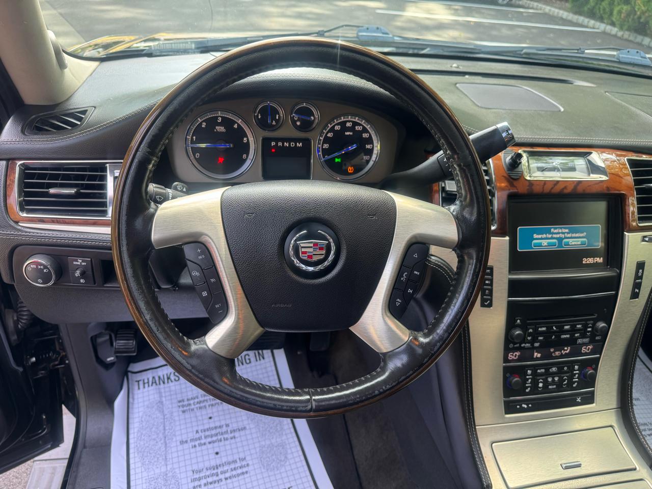 Cadillac Escalade AWD Platinum 2012