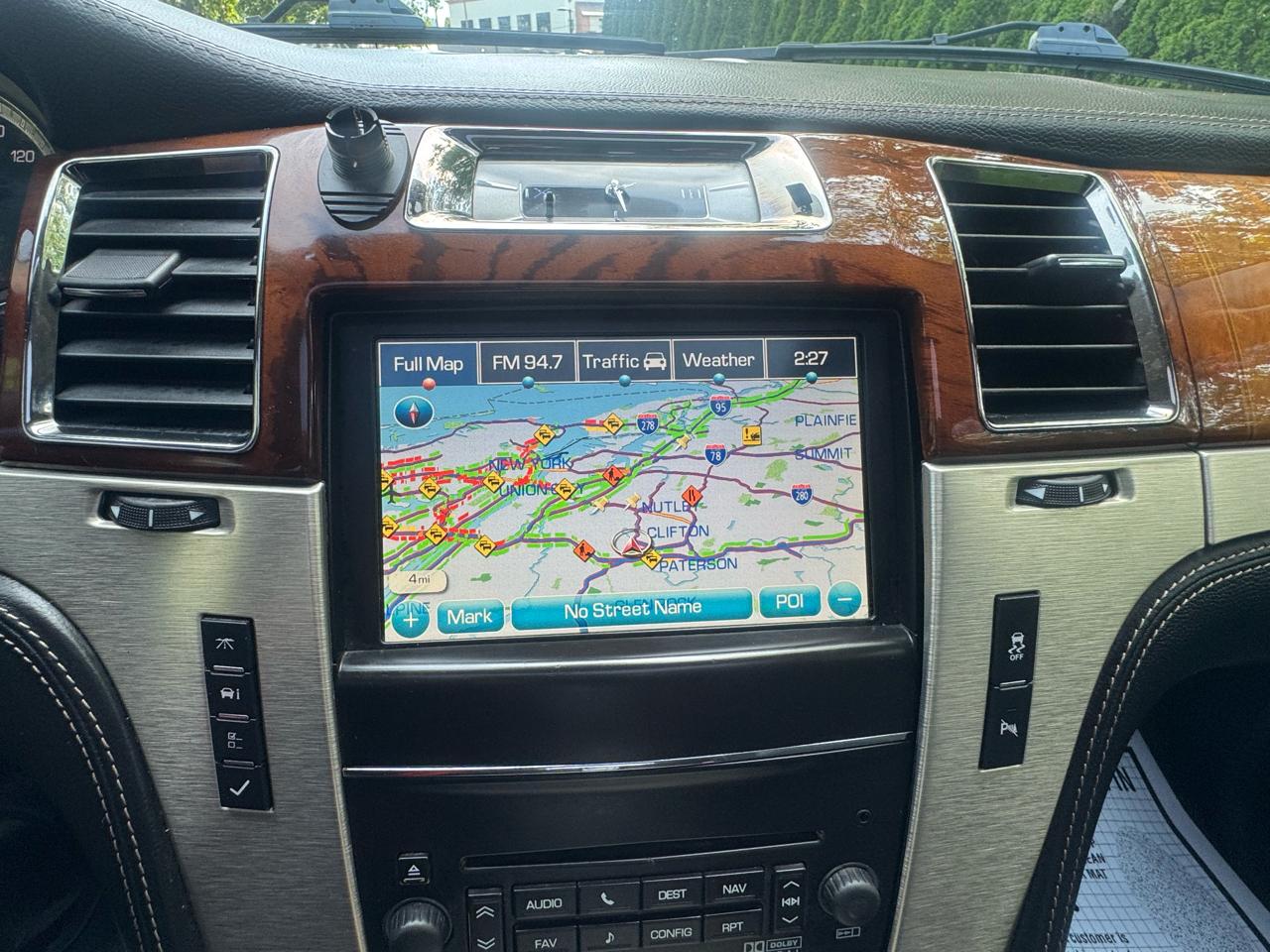 Cadillac Escalade AWD Platinum 2012