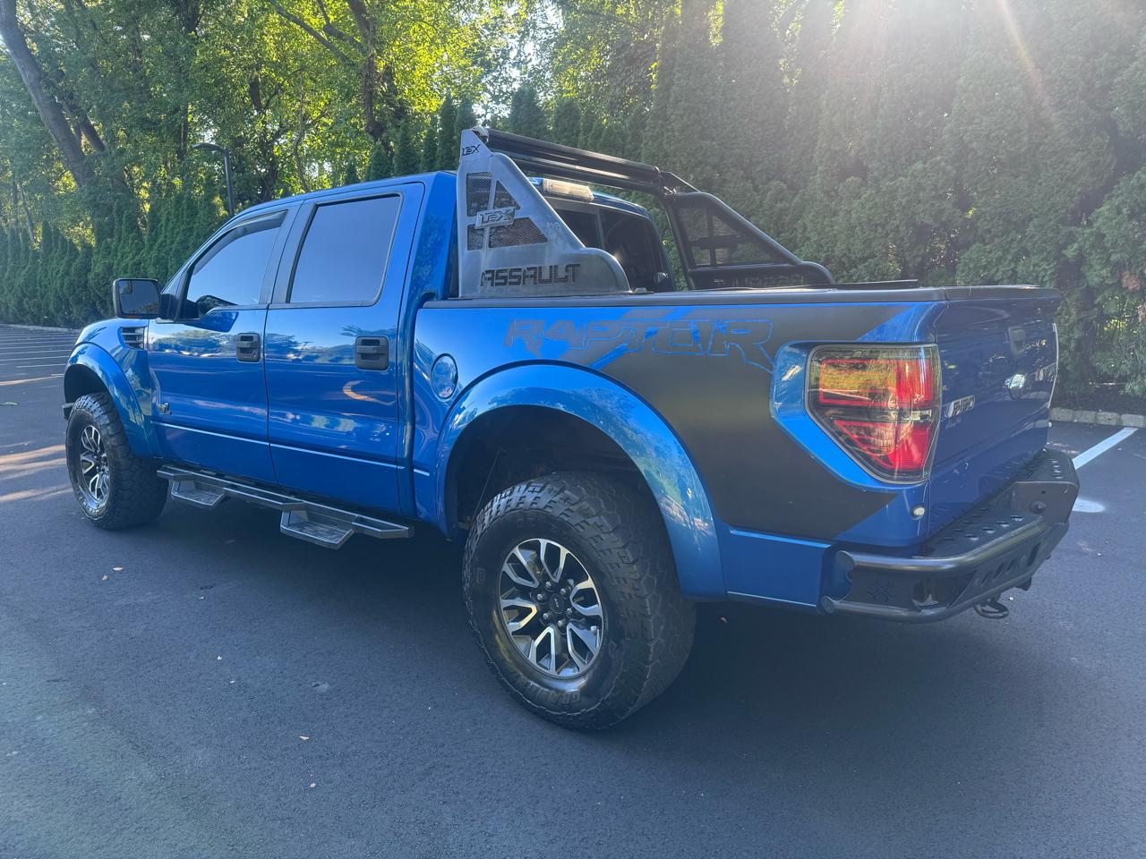 Ford F-150 Raptor 4WD SuperCrew 5.5' Box 2013