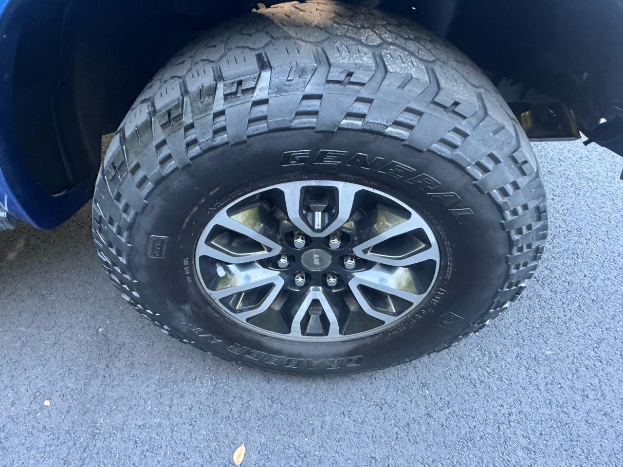 Ford F-150 Raptor 4WD SuperCrew 5.5' Box 2013