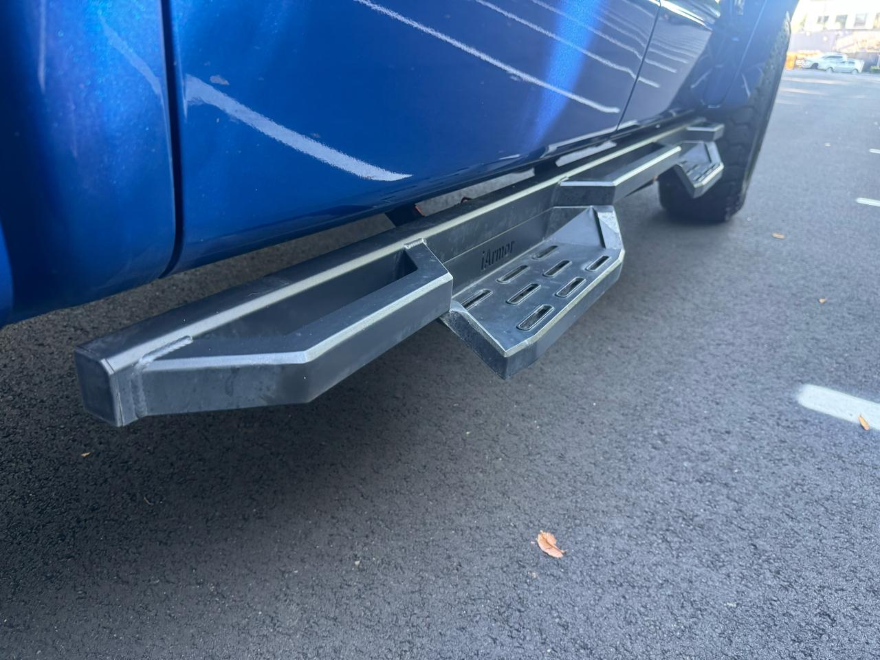 Ford F-150 Raptor 4WD SuperCrew 5.5' Box 2013