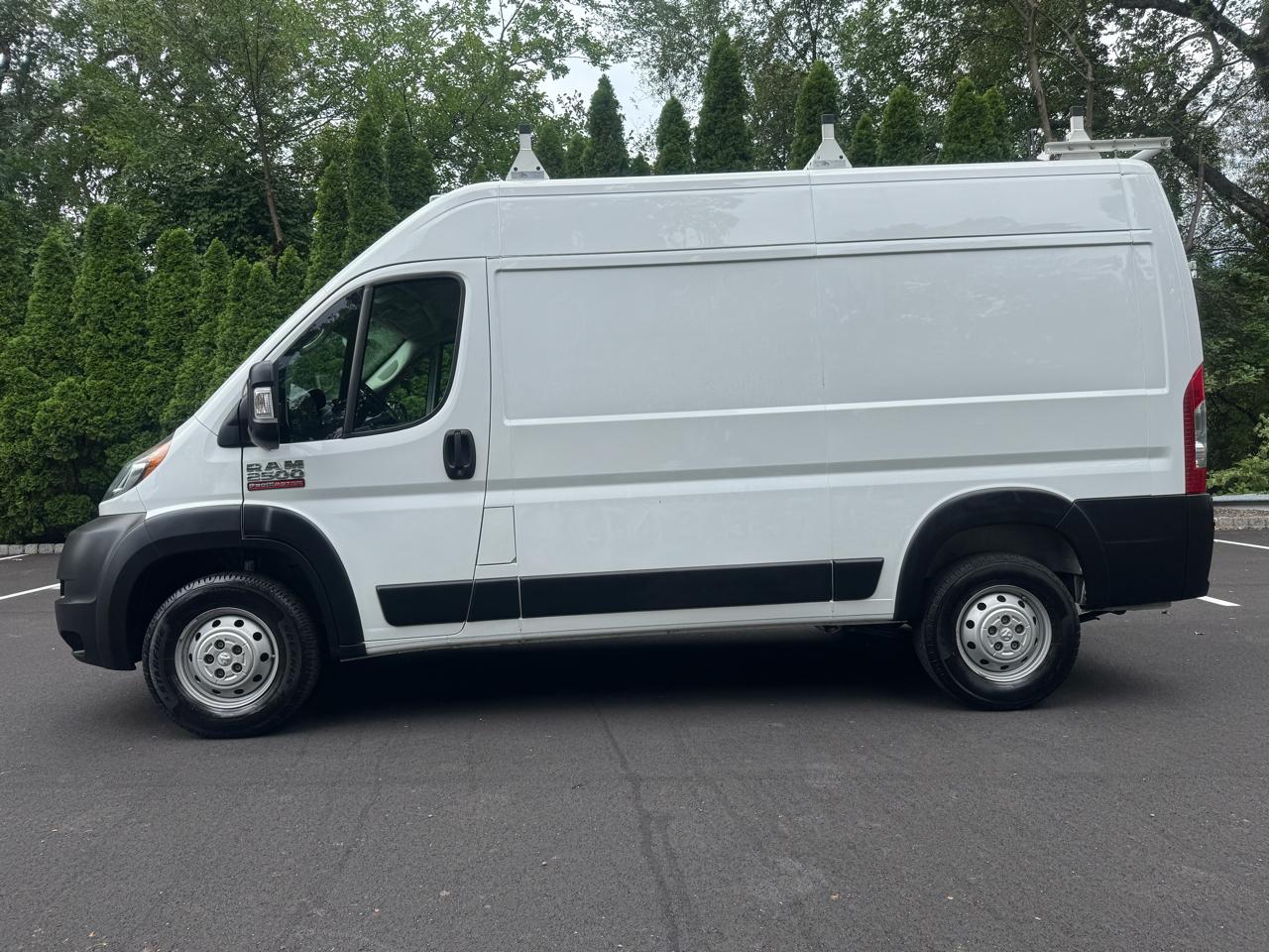 RAM Promaster 2500 High Roof 136-in. WB 2022