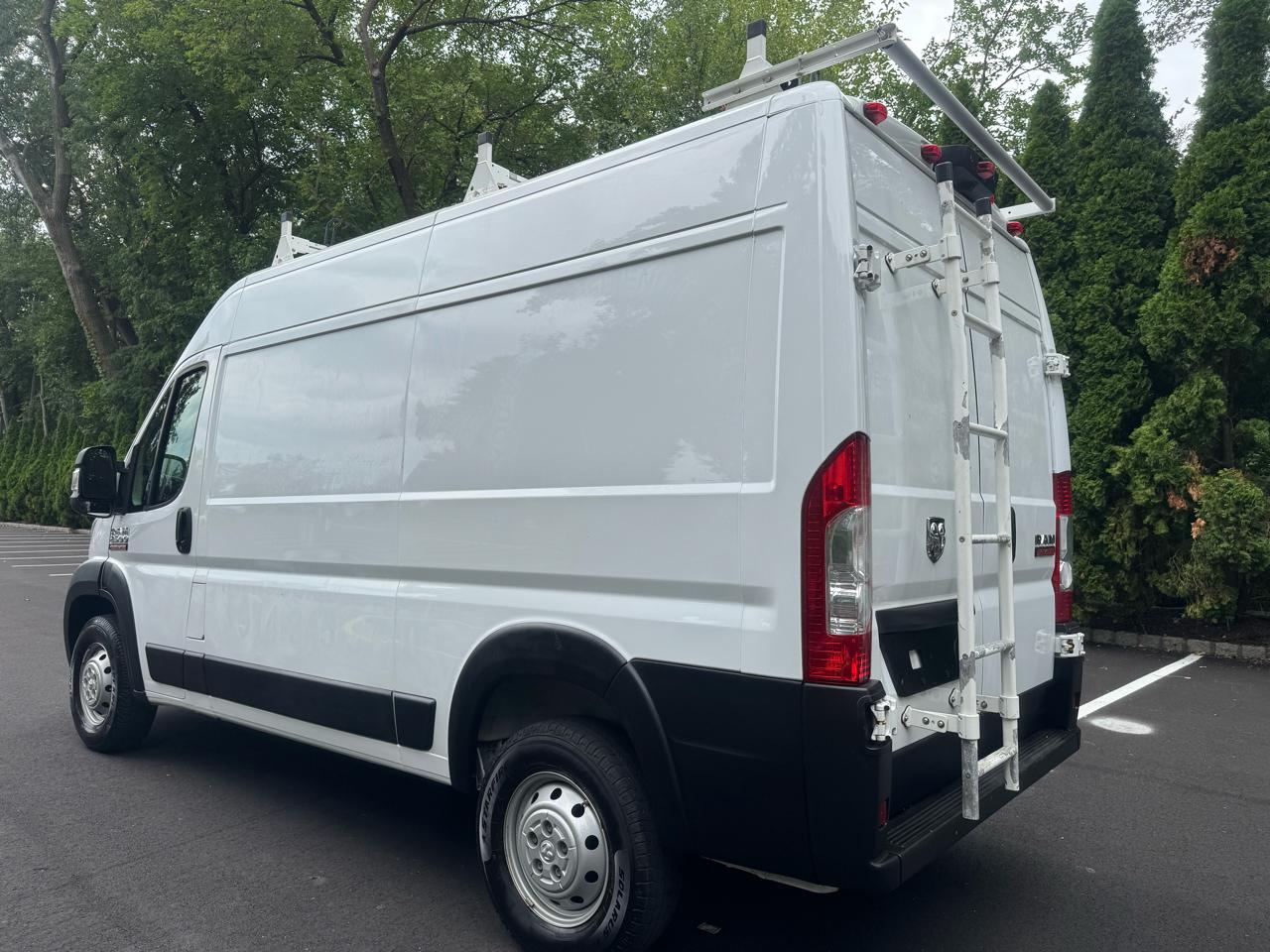 RAM Promaster 2500 High Roof 136-in. WB 2022