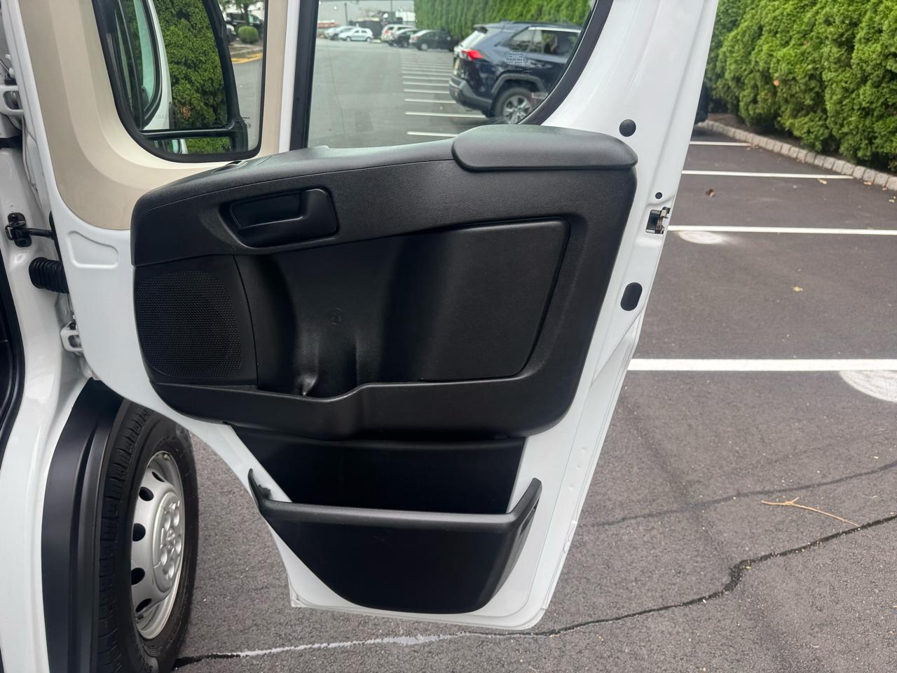 RAM Promaster 2500 High Roof 136-in. WB 2022