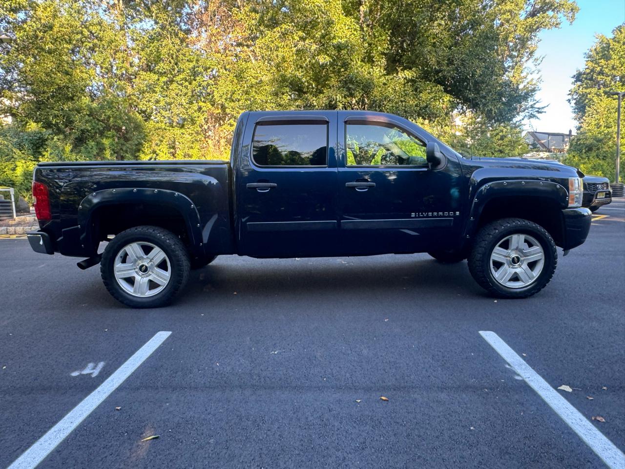 Chevrolet Silverado 1500 1LZ Crew Cab 4WD 2008