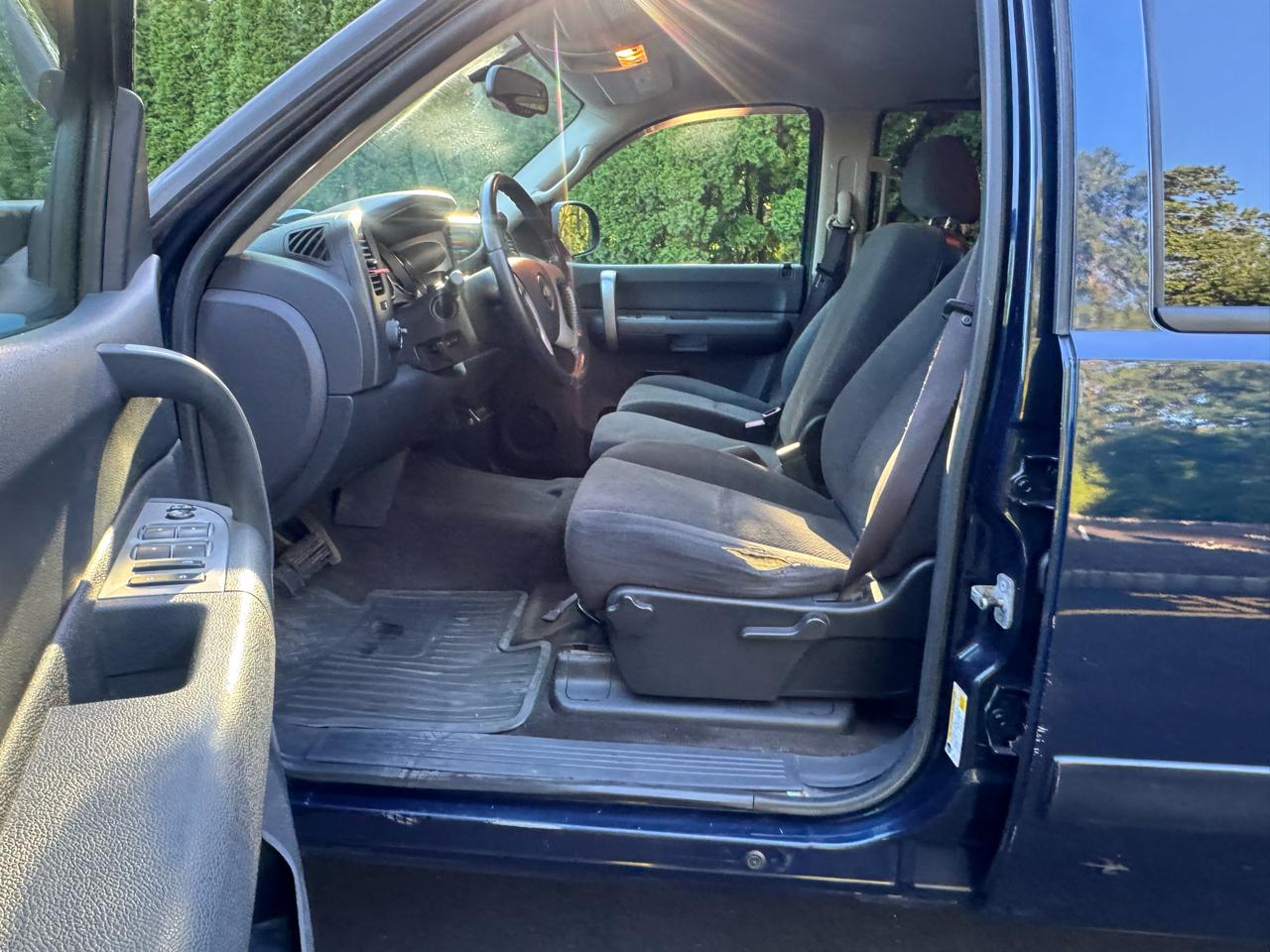 Chevrolet Silverado 1500 1LZ Crew Cab 4WD 2008