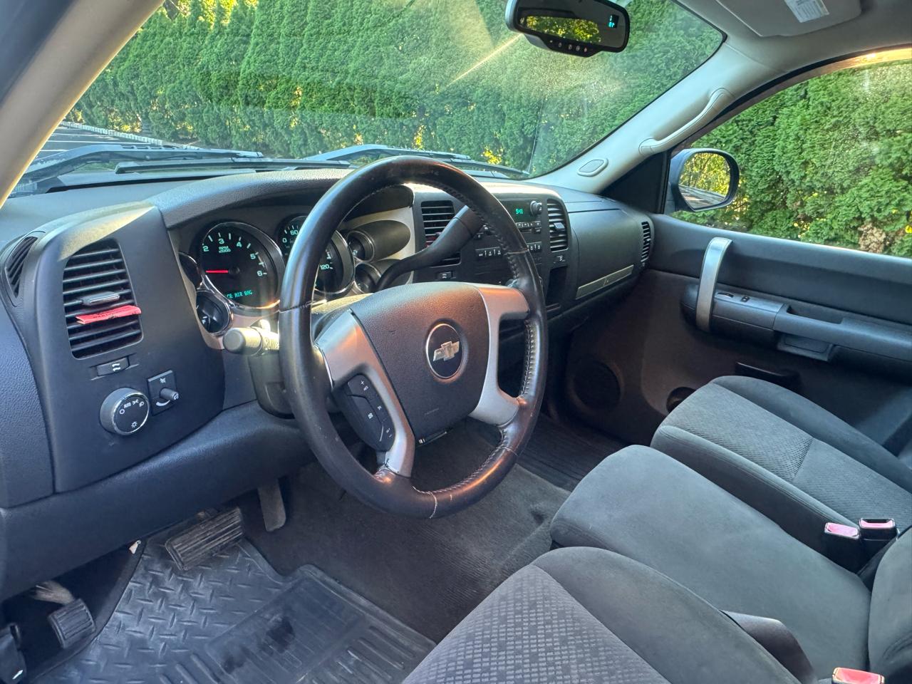 Chevrolet Silverado 1500 1LZ Crew Cab 4WD 2008