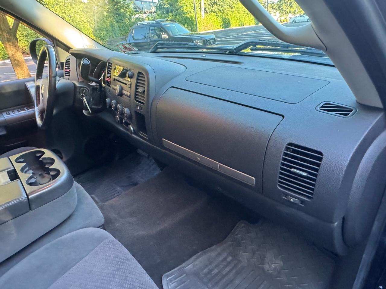 Chevrolet Silverado 1500 1LZ Crew Cab 4WD 2008