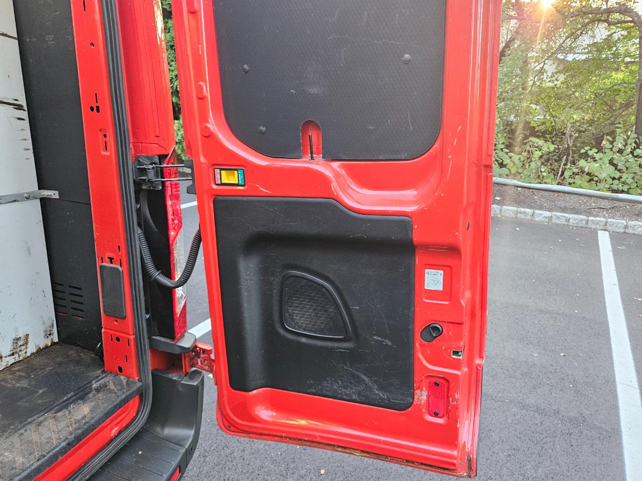 Ford Transit 350 Van Med. Roof w/Sliding Pass. 148-in. WB 2016