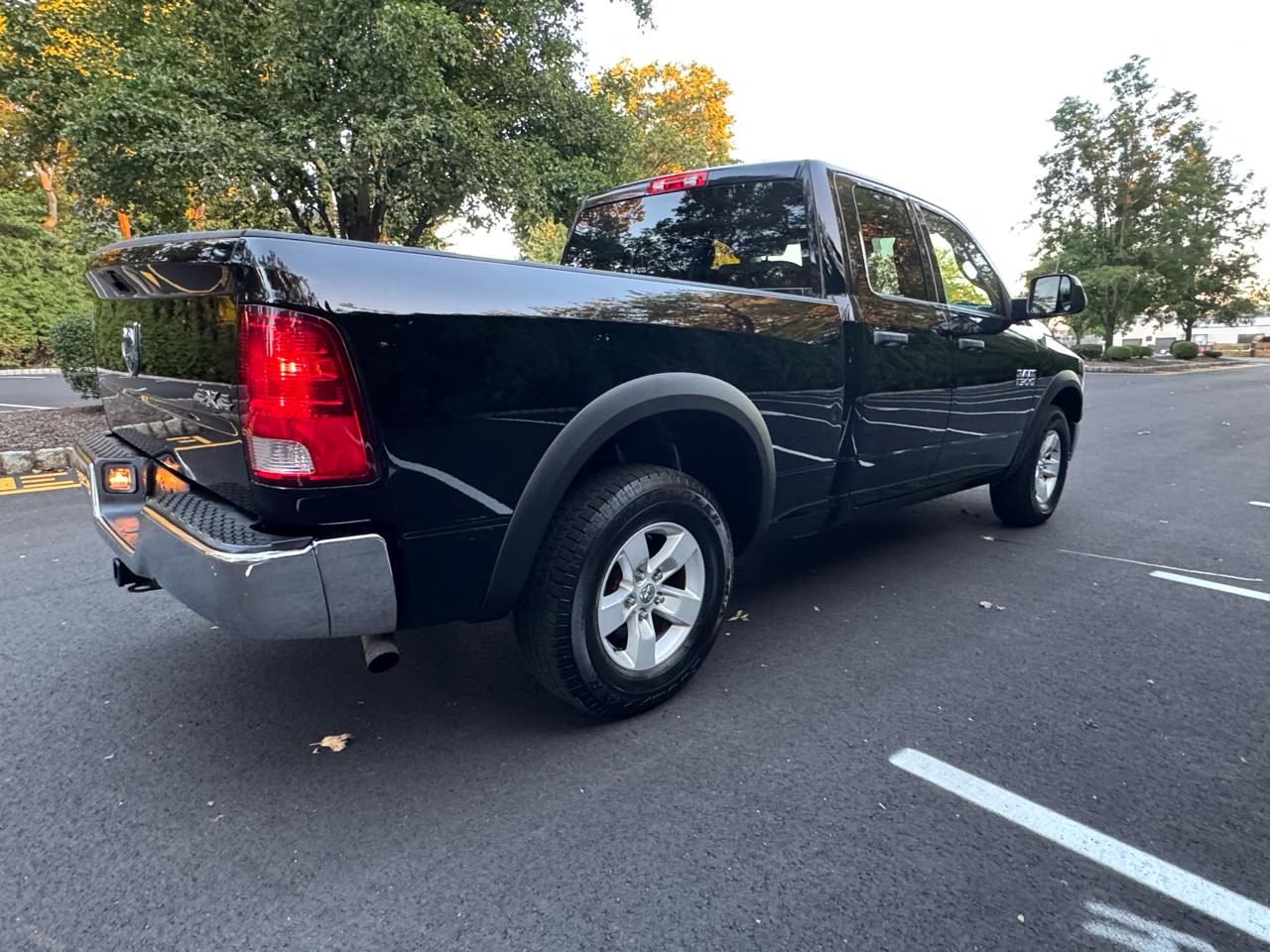 RAM 1500 4WD Crew Cab 140.5" Tradesman 2013