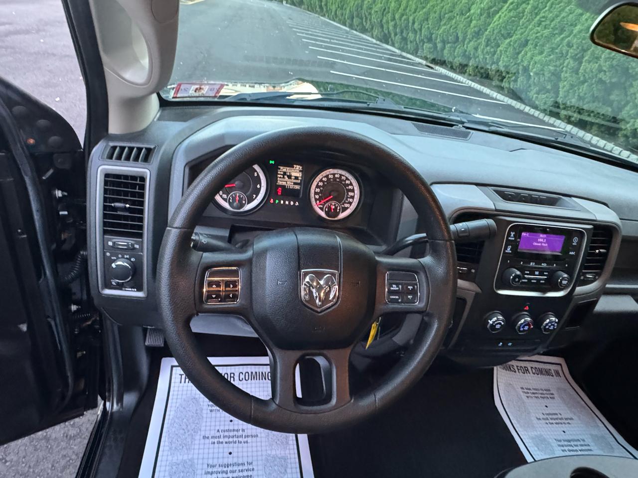 RAM 1500 4WD Crew Cab 140.5" Tradesman 2013