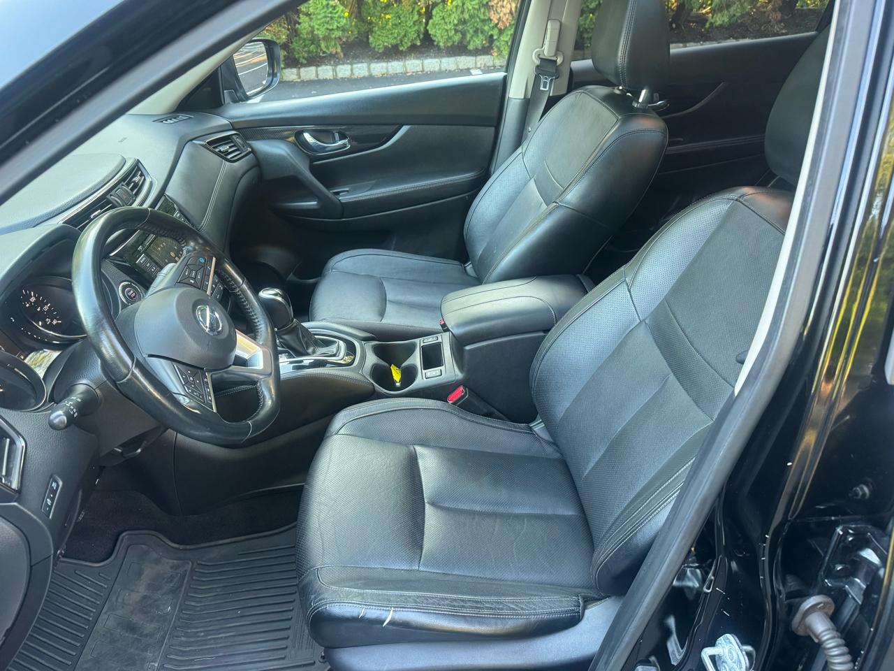 Nissan Rogue SV AWD 2018