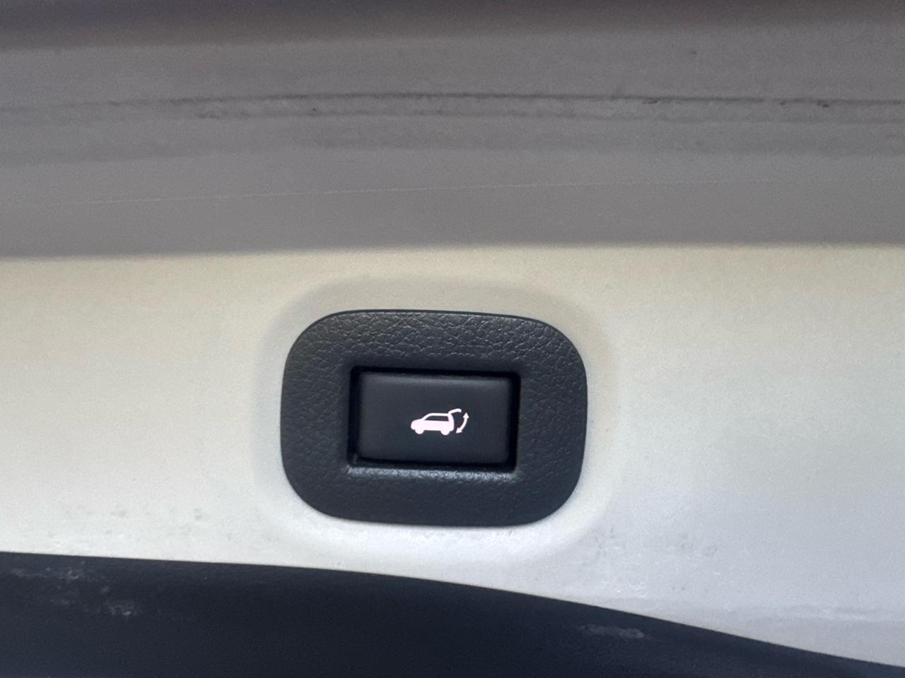 Nissan Rogue SV AWD 2018