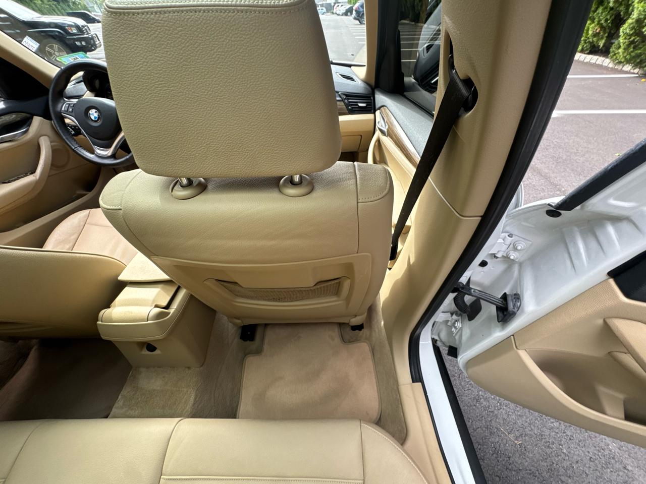 BMW X1 xDrive35i 2013