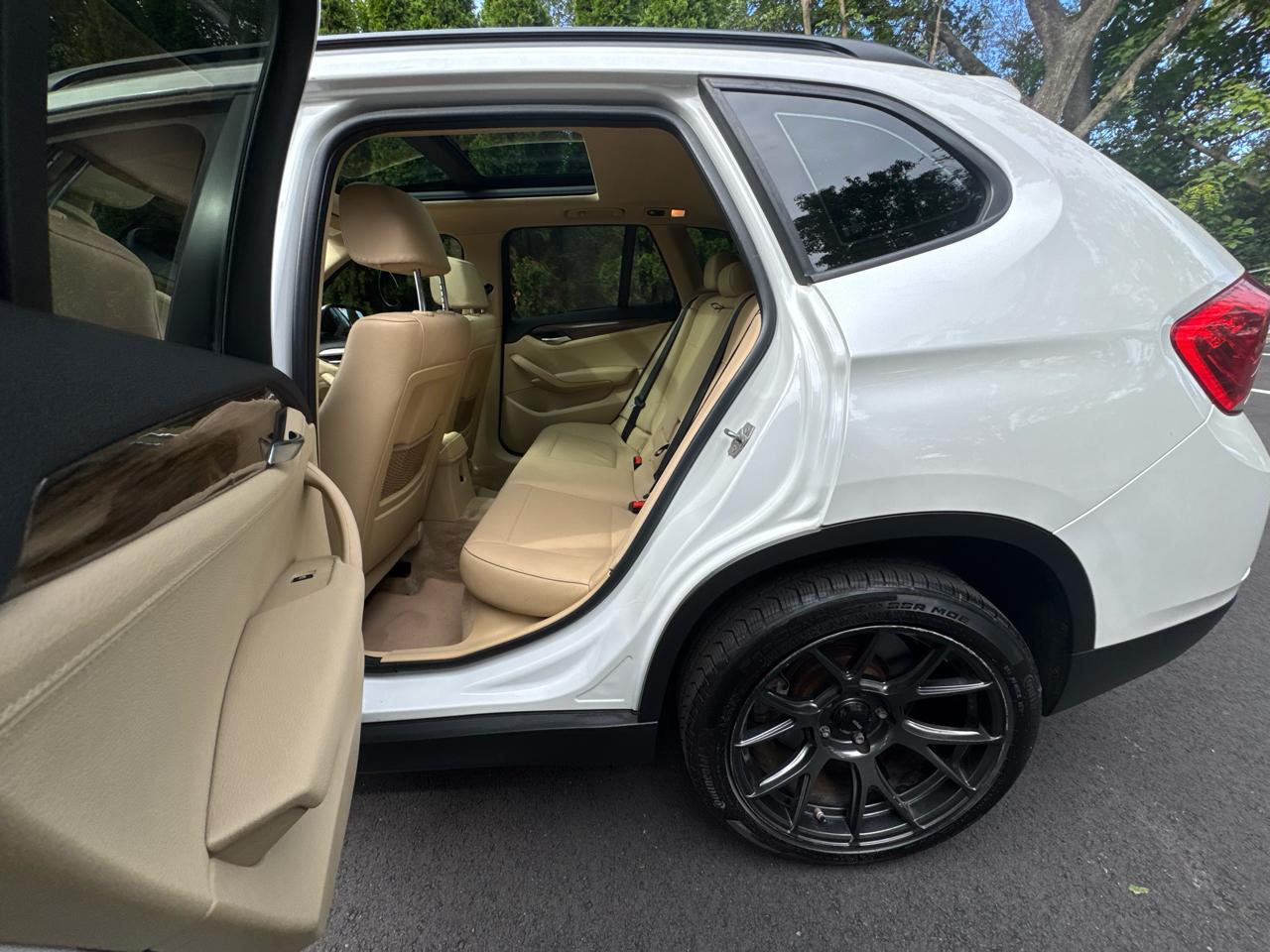 BMW X1 xDrive35i 2013