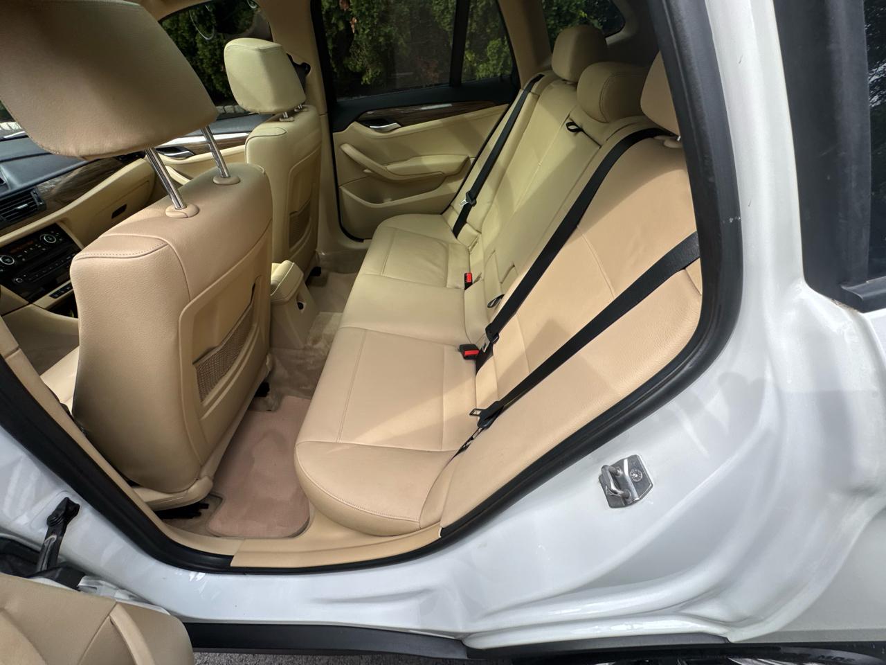 BMW X1 xDrive35i 2013