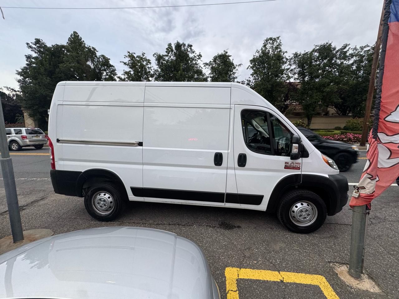 RAM Promaster 2500 High Roof 136-in. WB 2022