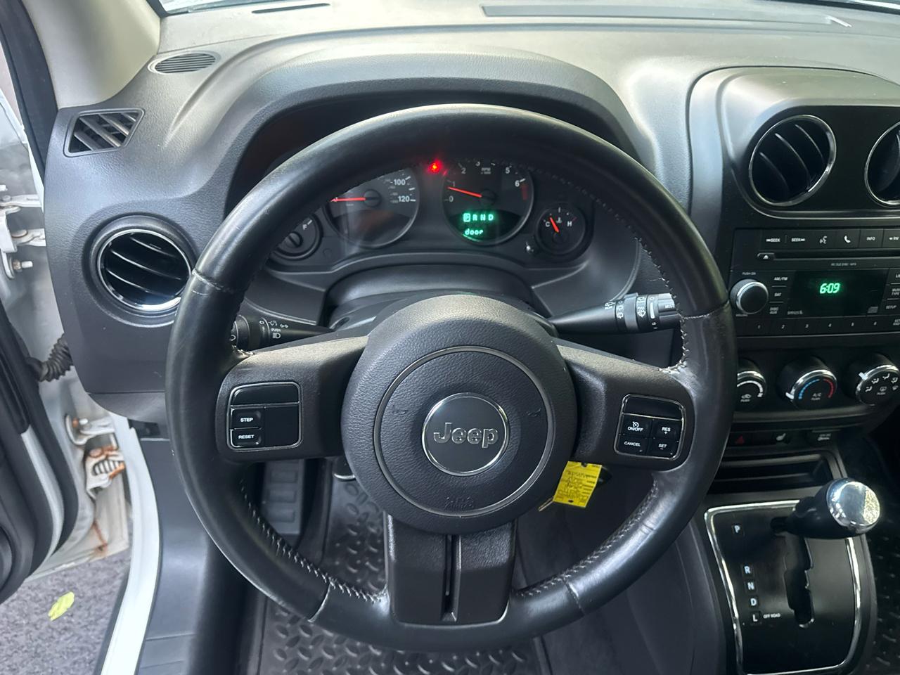 Jeep Compass Sport 4WD 2011