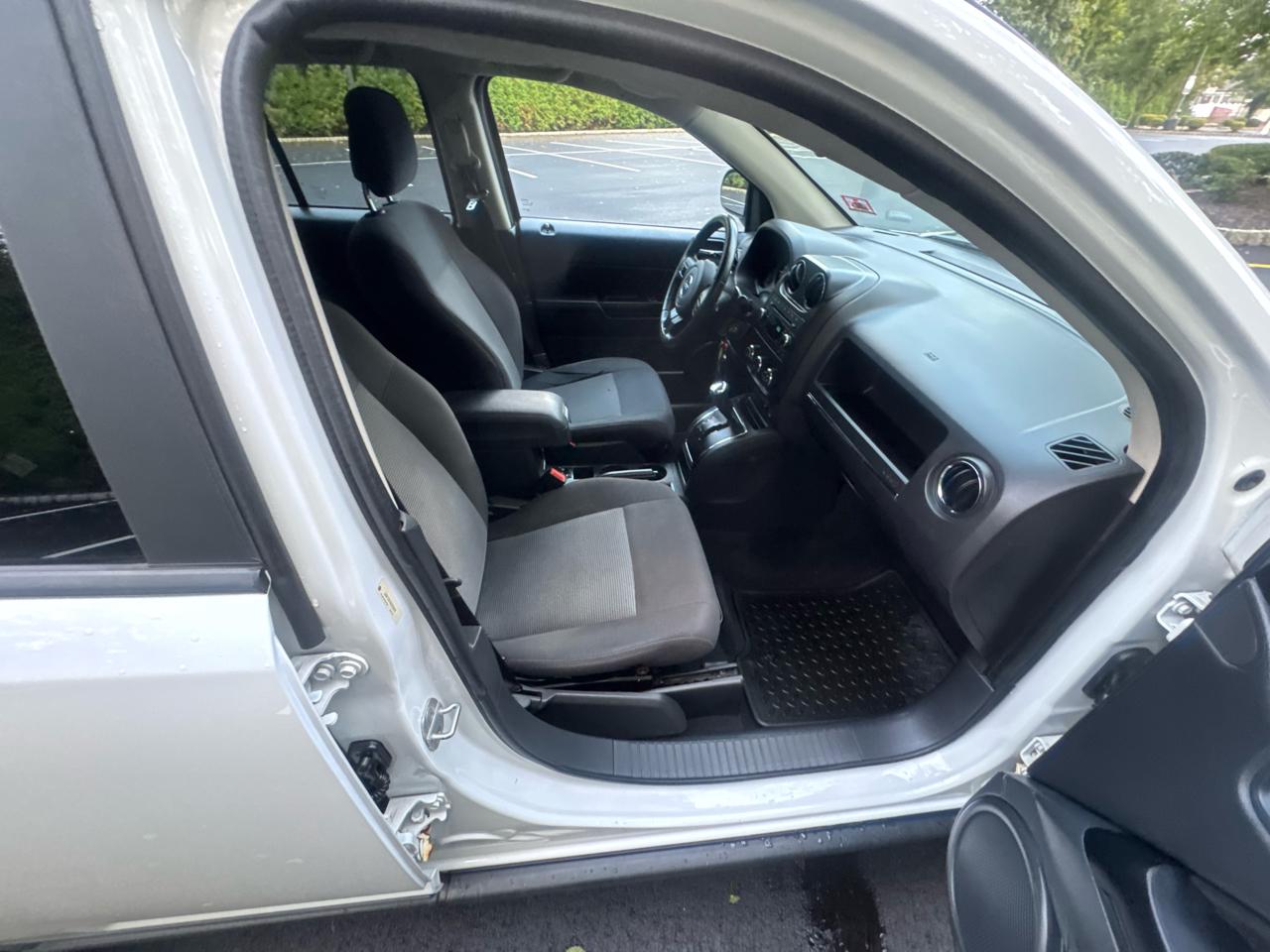 Jeep Compass Sport 4WD 2011