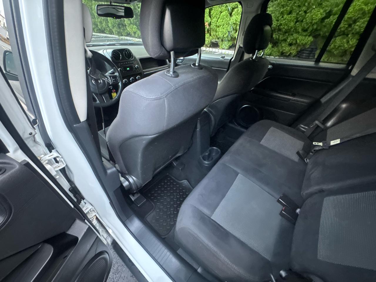 Jeep Compass Sport 4WD 2011