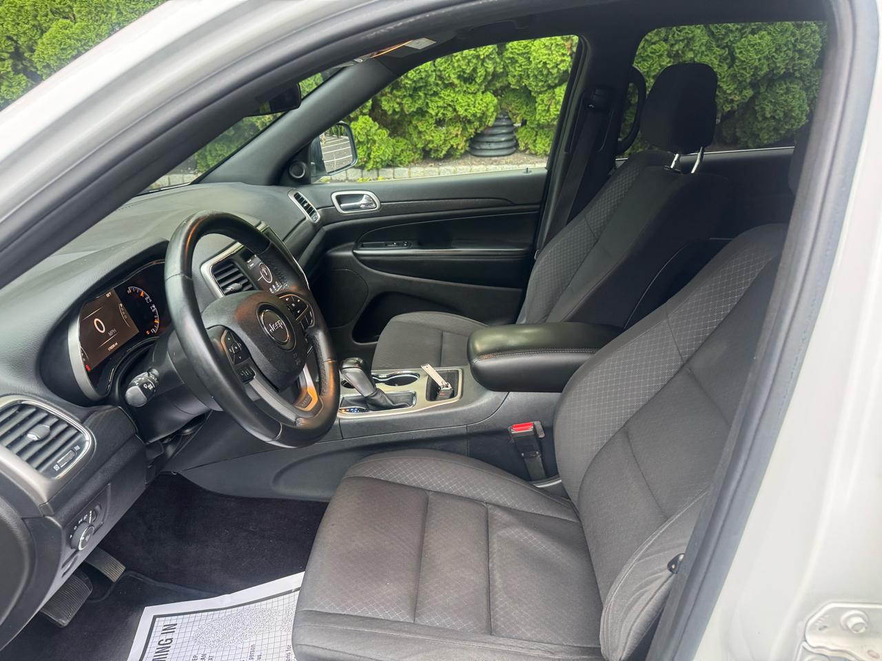 Jeep Grand Cherokee Laredo 4WD 2018