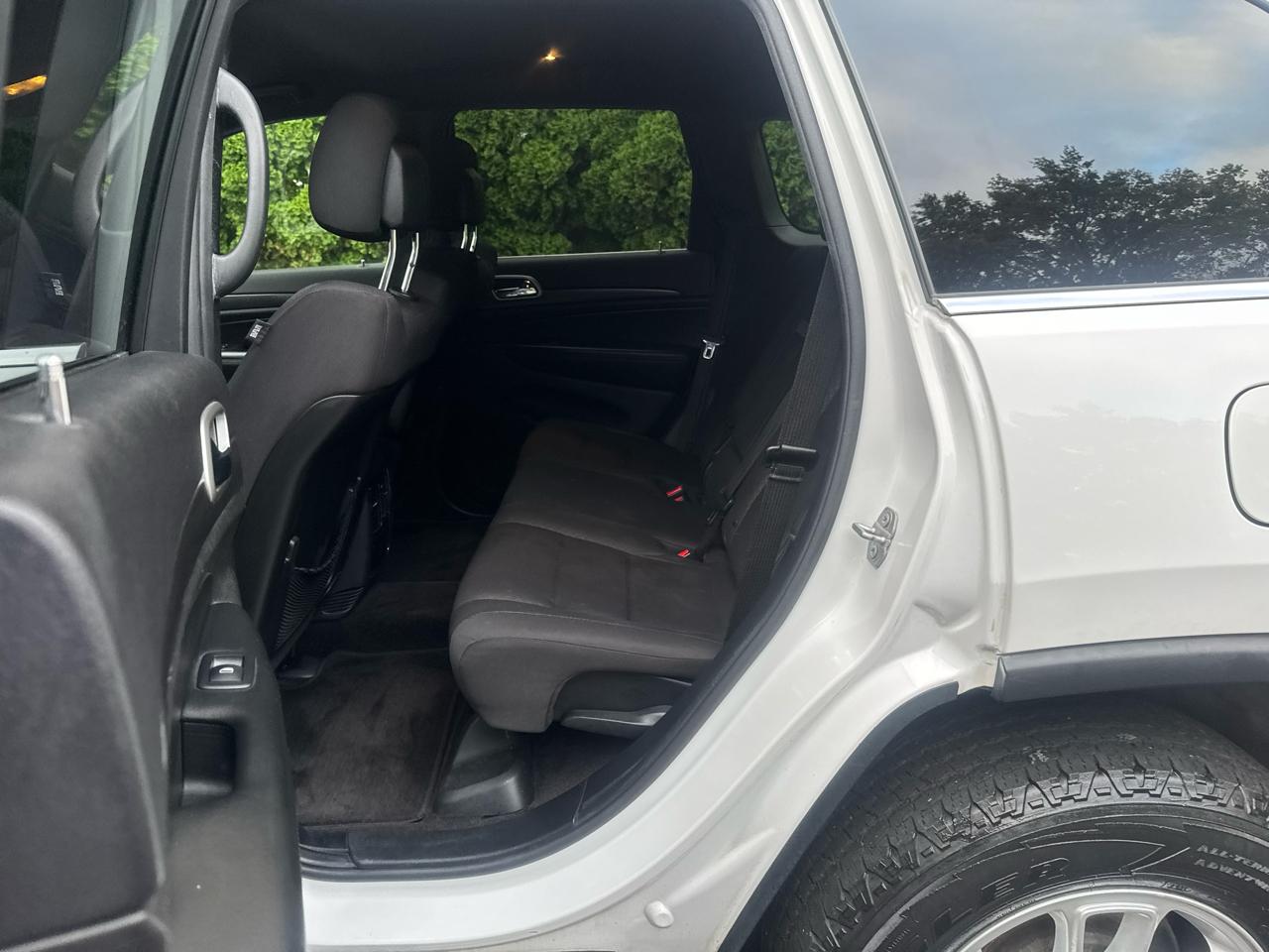 Jeep Grand Cherokee Laredo 4WD 2018