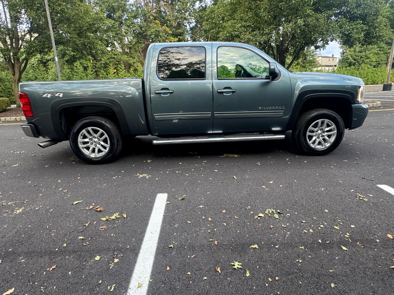 Chevrolet Silverado 1500 4WD Crew Cab 147" LTZ 2011