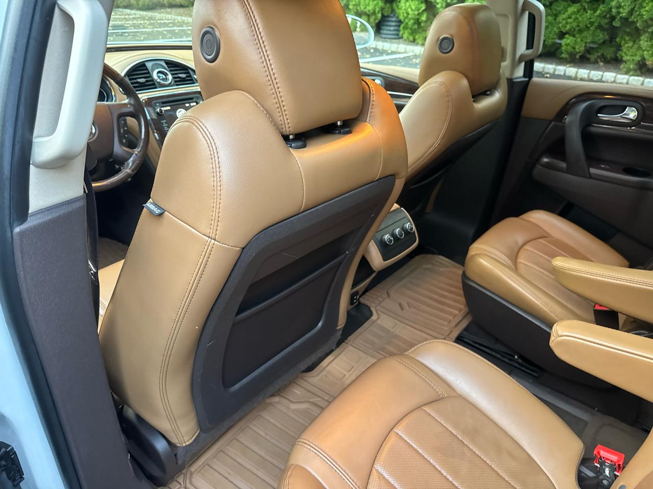 Buick Enclave Leather AWD 2017