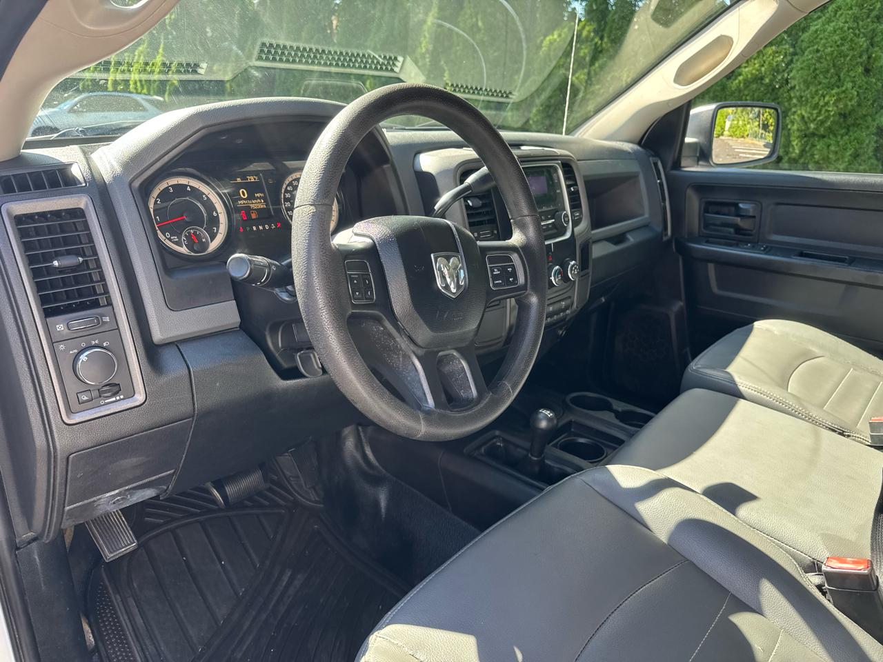 RAM 2500 Tradesman Crew Cab LWB 4WD 2017