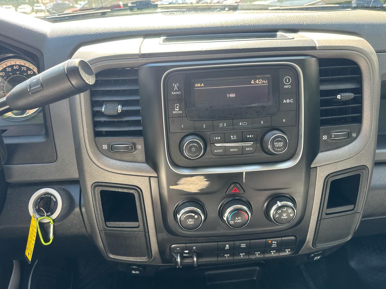 RAM 2500 Tradesman Crew Cab LWB 4WD 2017