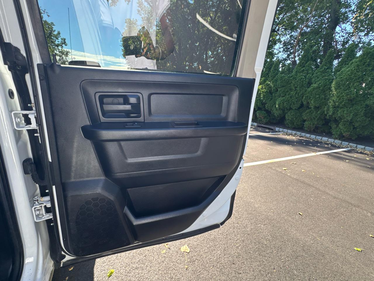 RAM 2500 Tradesman Crew Cab LWB 4WD 2017