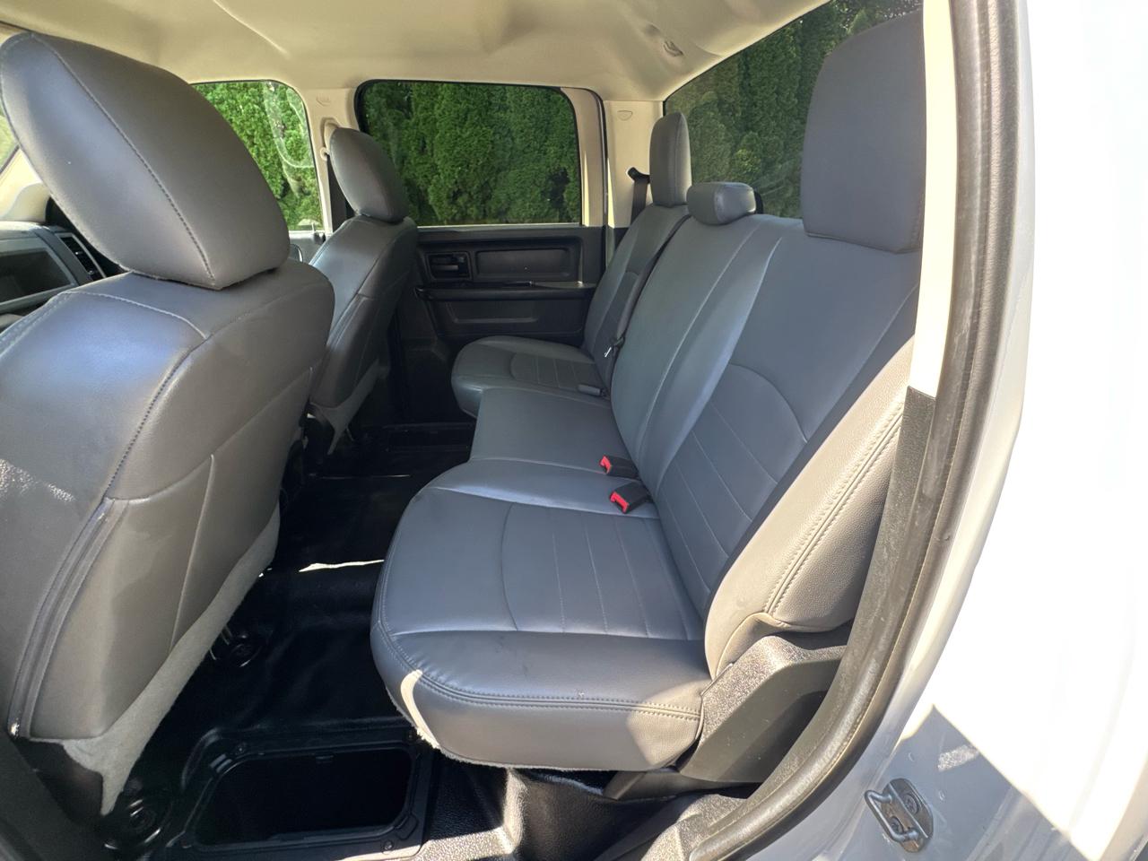 RAM 2500 Tradesman Crew Cab LWB 4WD 2017