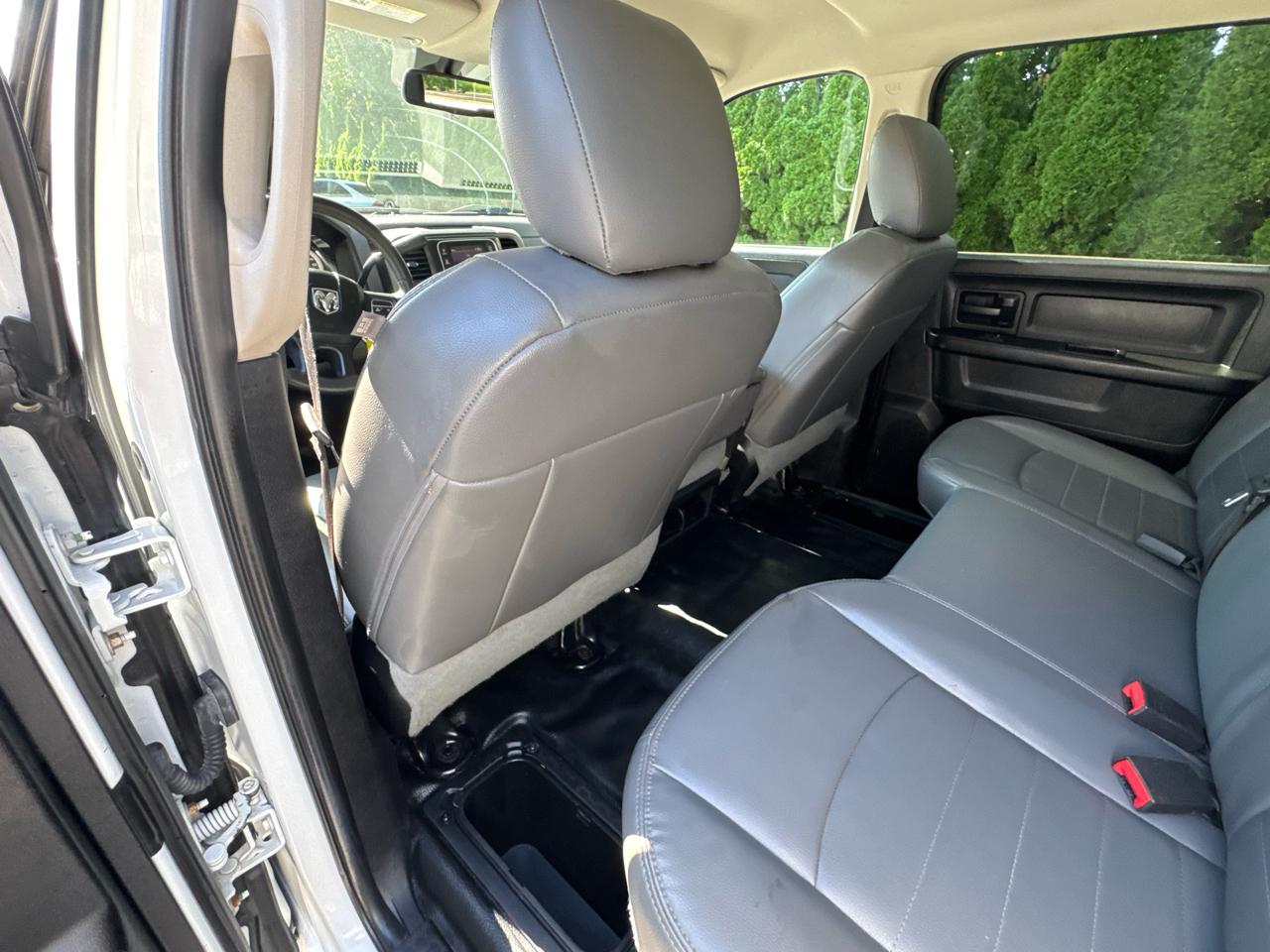 RAM 2500 Tradesman Crew Cab LWB 4WD 2017