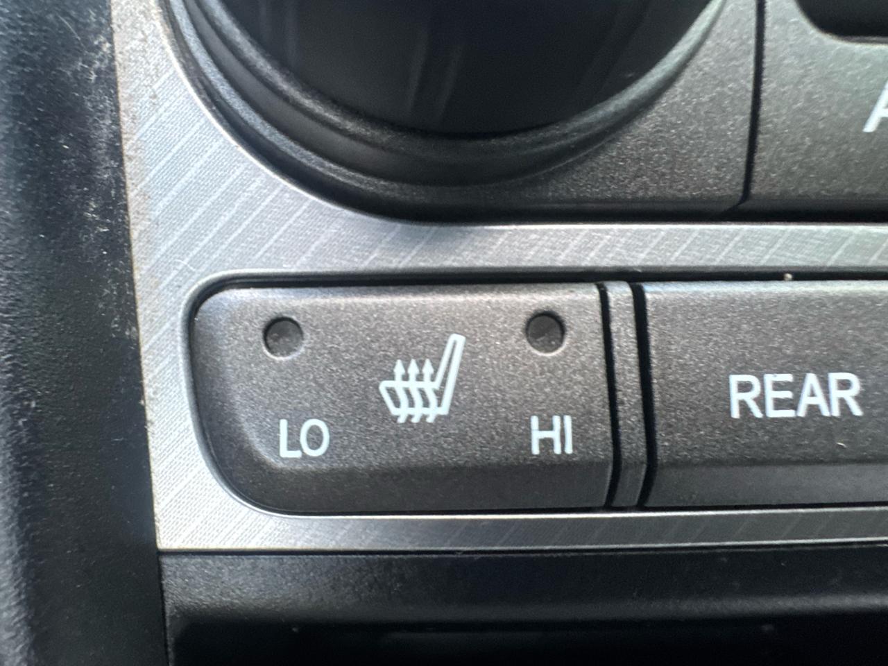 Honda Pilot Touring 4WD 5-Spd AT with DVD 2013