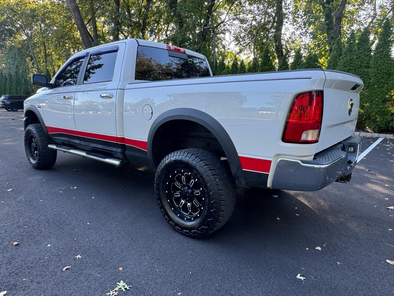 RAM 2500 SLT Crew Cab SWB 4WD 2017