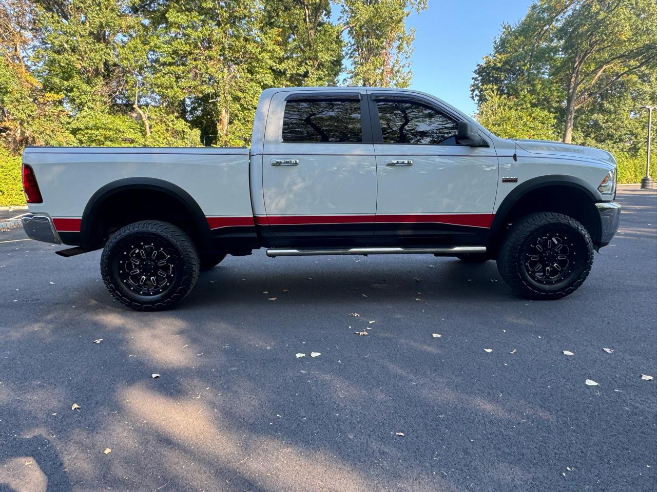 RAM 2500 SLT Crew Cab SWB 4WD 2017