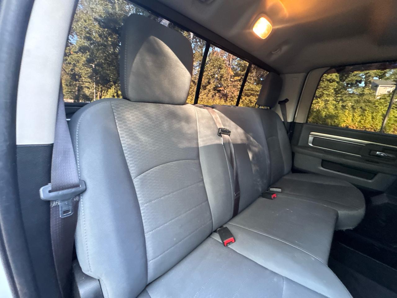 RAM 2500 SLT Crew Cab SWB 4WD 2017