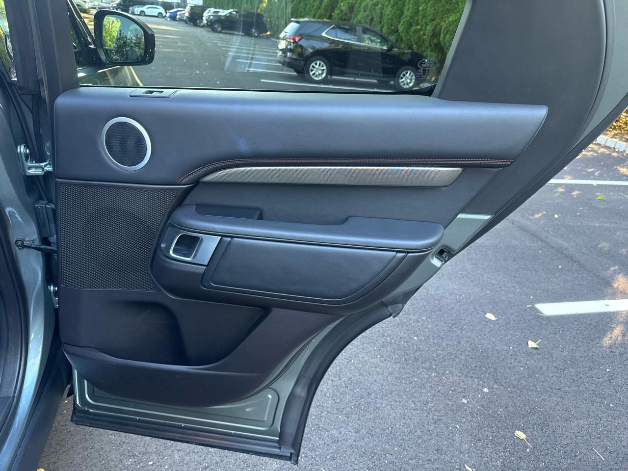 Land Rover Discovery HSE Luxury 2017