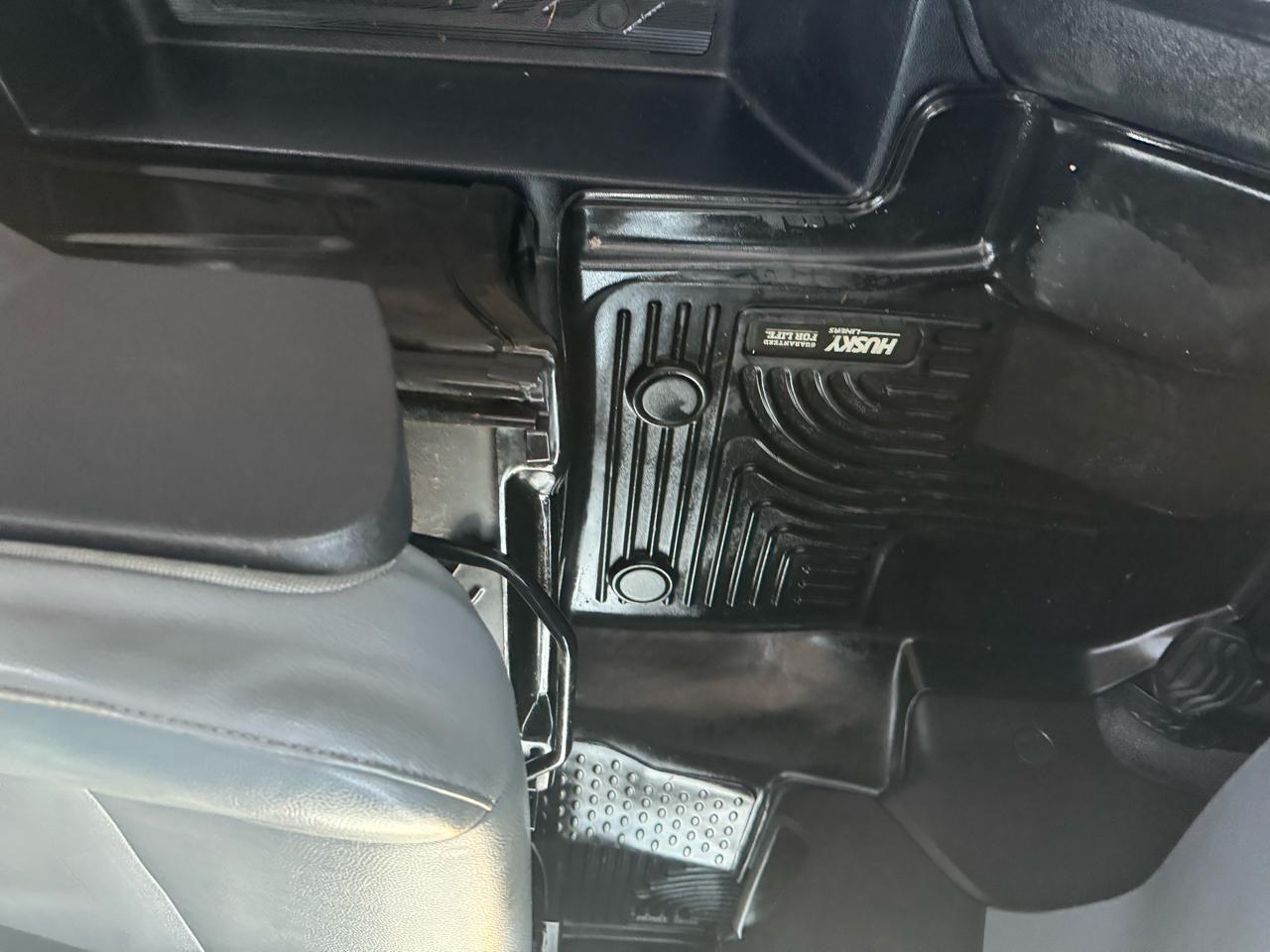 Ford Transit 250 Van Med. Roof w/Sliding Pass. 148-in. WB 2015