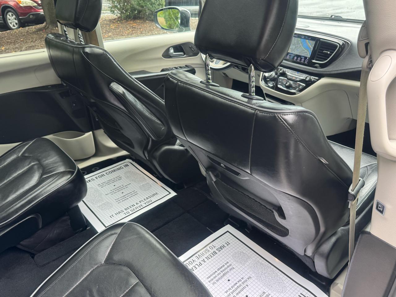 Chrysler Pacifica Limited 2018