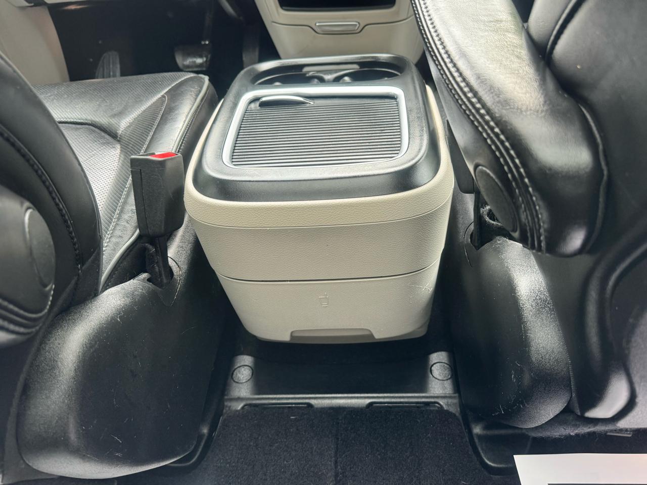 Chrysler Pacifica Limited 2018
