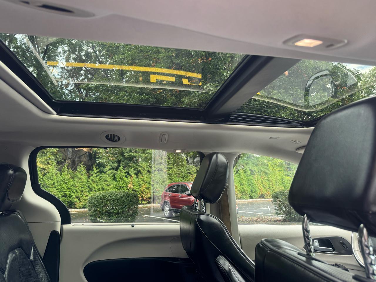 Chrysler Pacifica Limited 2018
