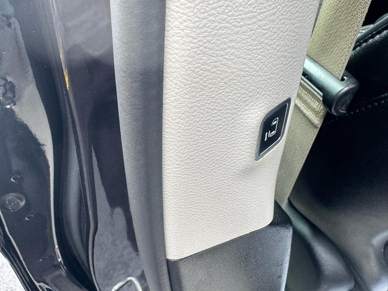 Chrysler Pacifica Limited 2018