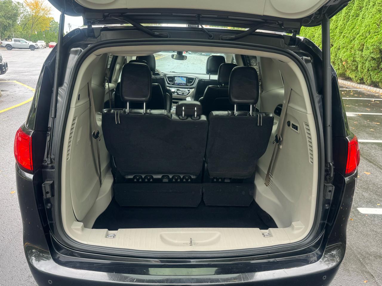 Chrysler Pacifica Limited 2018