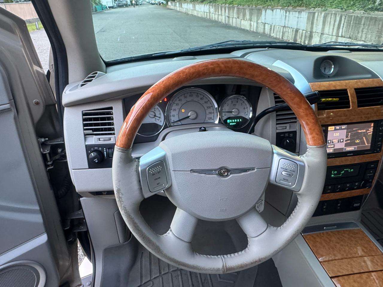 Chrysler Aspen Limited 4WD 2008