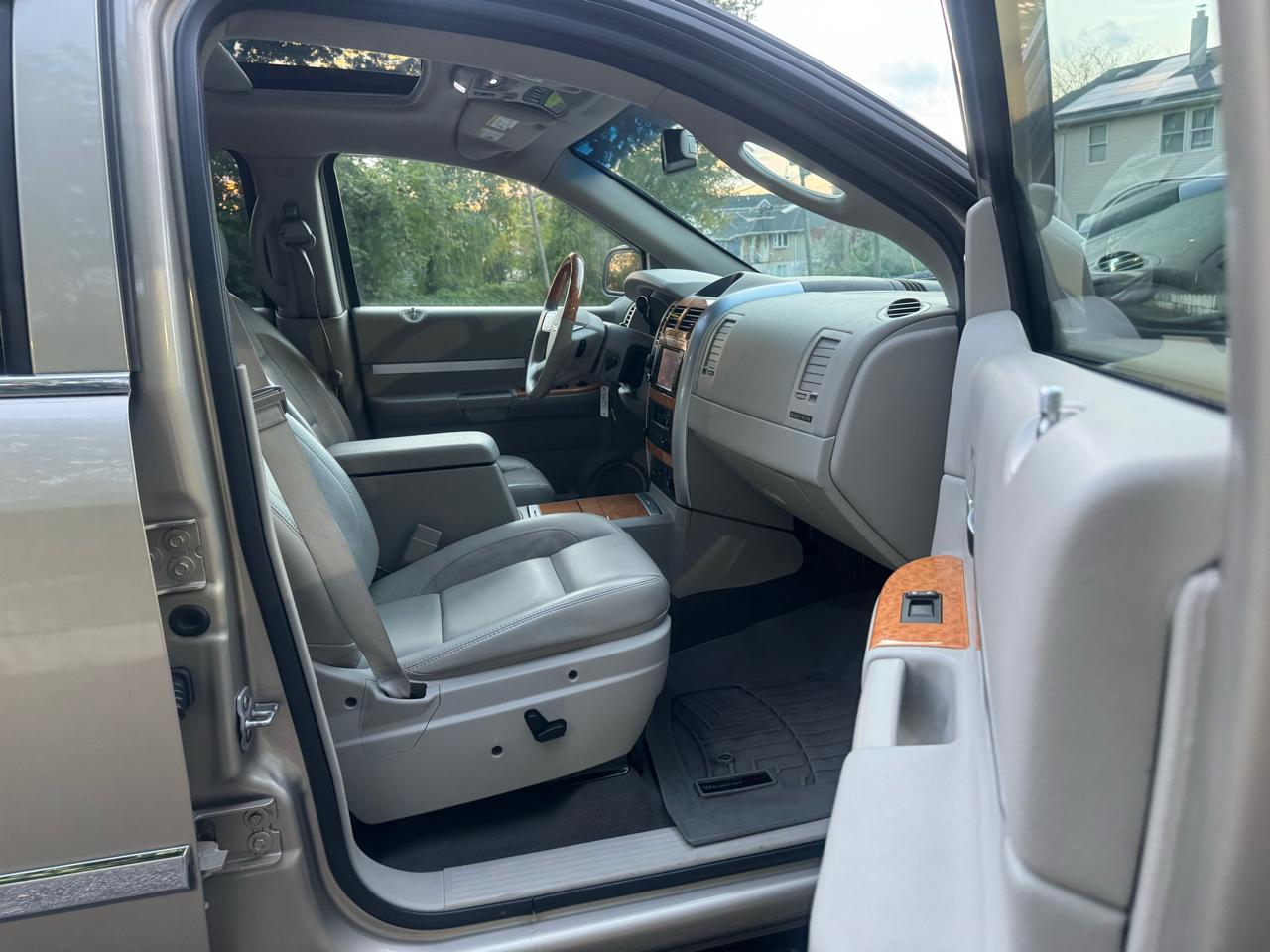 Chrysler Aspen Limited 4WD 2008