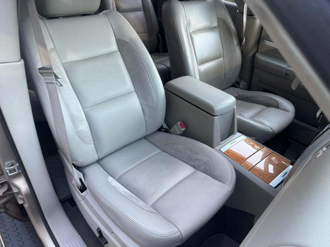 Chrysler Aspen Limited 4WD 2008