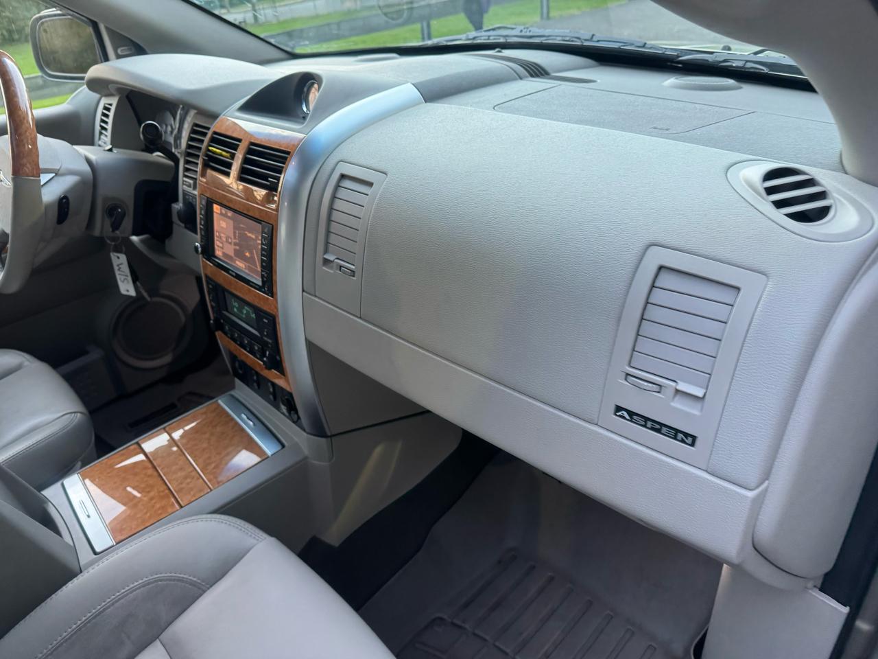 Chrysler Aspen Limited 4WD 2008